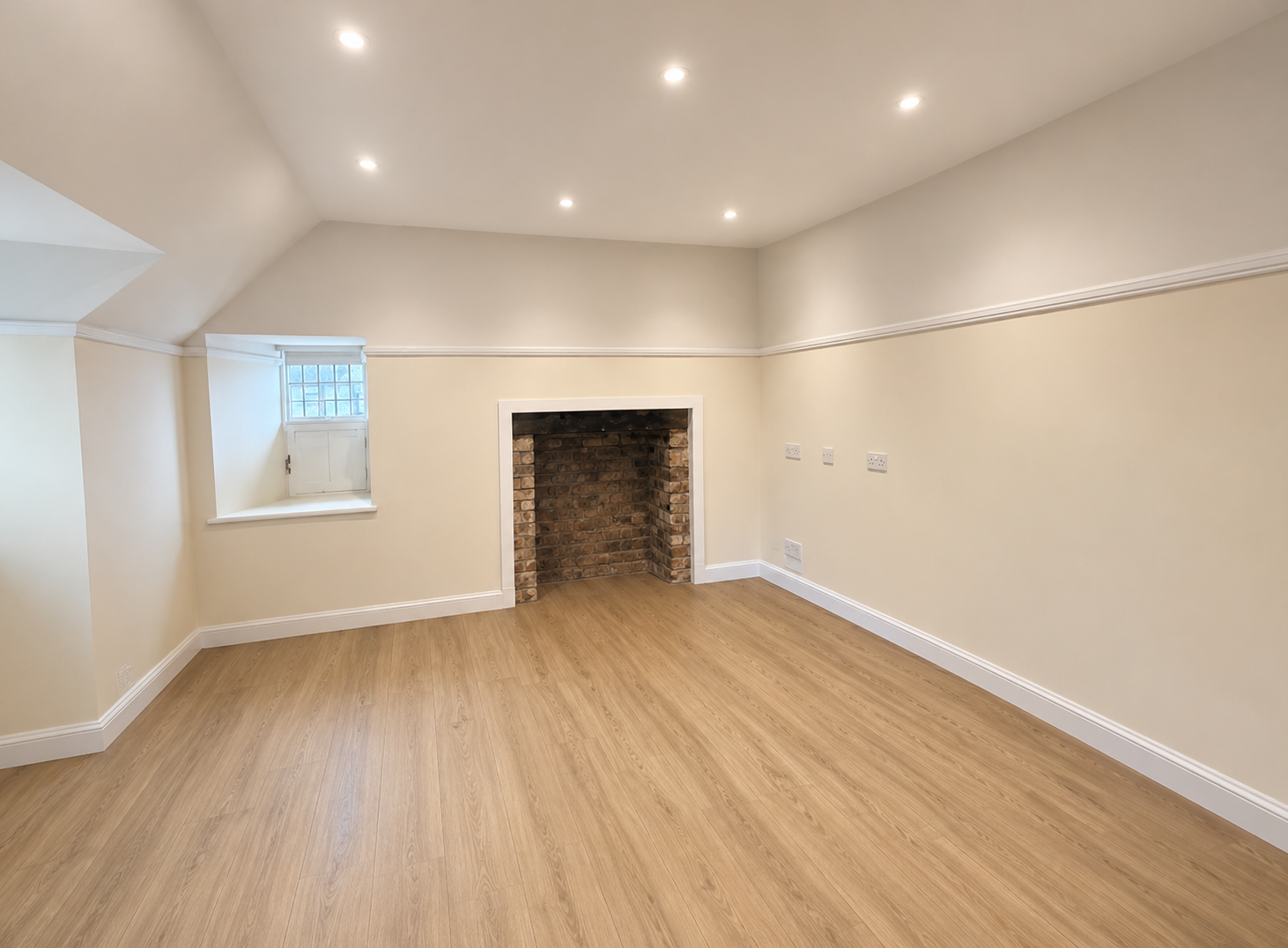 Studio Space in Ayr Loudoun Hall
